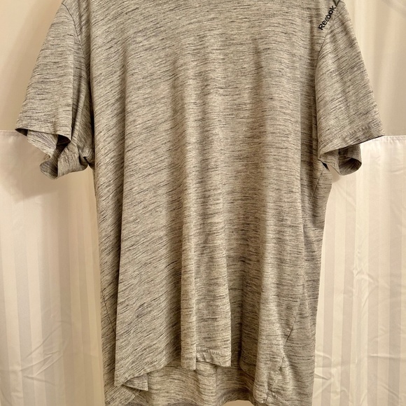 REEBOK Men's T-shirt Like NEW - Picture 3 of 3